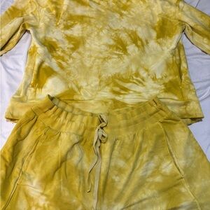 Yellow Tie-Dye Sweatshirt and short Set